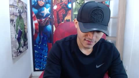 D E R E K online show from April 1, 2026, 12:28 pm