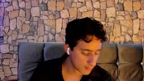 DEREKK   online show from January 22, 2025, 6:10 am