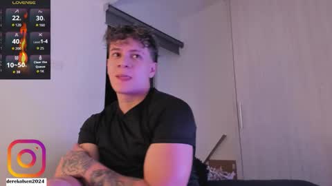 Derek  IG Derekolsen2024 online show from October 31, 2025, 2:12 am