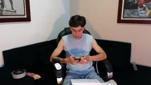 Derek online show from June 15, 2026, 1:41 am