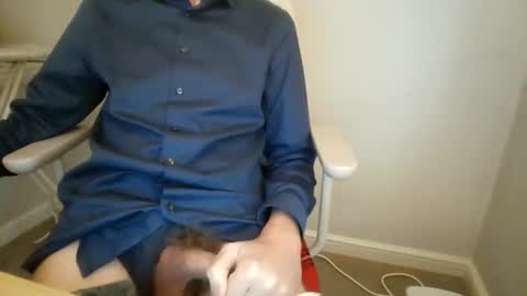 Snapshot of derelictguy chatting on October 15, 2025, 4:07 pm derelictguy online show from October 15, 2025, 4:07 pm