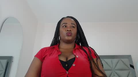 Snapshot of deris_reyes chatting on May 13, 2026, 7:55 pm deris_reyes online show from May 13, 2026, 7:55 pm