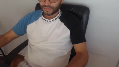     online show from April 5, 2026, 2:03 pm