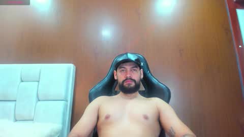 DerryBigger CM online show from March 25, 2026, 7:31 pm