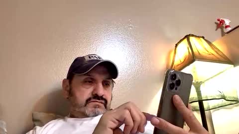 Snapshot of desertdaddy658488 chatting on February 3, 2026, 8:08 am desertdaddy658488 online show from February 3, 2026, 8:08 am