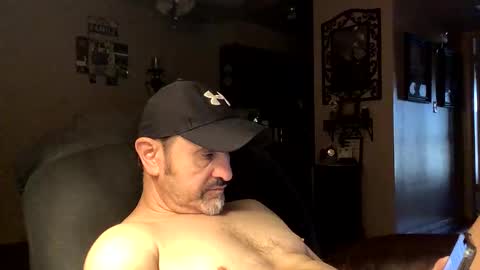 Snapshot of desertdaddy658488 chatting on March 22, 2026, 2:31 pm desertdaddy658488 online show from March 22, 2026, 2:31 pm