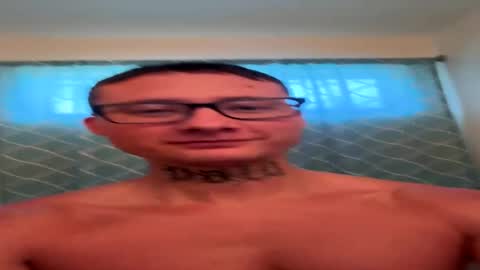 desertdude428407 online show from April 22, 2026, 7:37 pm