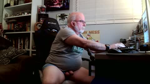 D K online show from September 16, 2025, 2:12 am