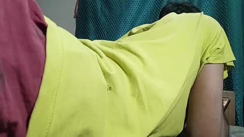 desi_boy799417 online show from February 27, 2025, 11:41 am