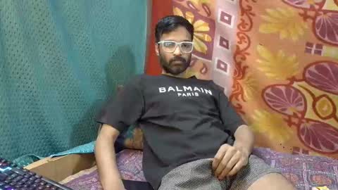desi_boy799417 online show from March 14, 2026, 10:10 am