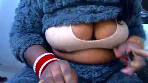 Snapshot of desi_punjabn chatting on December 16, 2024, 7:15 am simran online show from December 16, 2024, 7:15 am