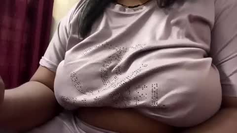 Snapshot of desi_punjabn chatting on September 27, 2025, 3:33 am simran online show from September 27, 2025, 3:33 am