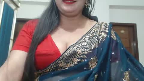 Snapshot of desimaisa130 chatting on May 5, 2026, 4:26 pm Maisa online show from May 5, 2026, 4:26 pm