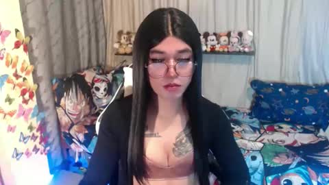 LORINE online show from September 23, 2025, 9:29 pm