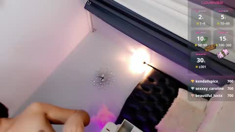 Snapshot of desirable_rica chatting on January 22, 2025, 4:02 pm desirable_rica online show from January 22, 2025, 4:02 pm