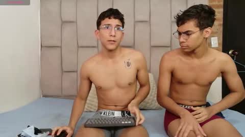 desire4duo online show from January 15, 2026, 10:42 am