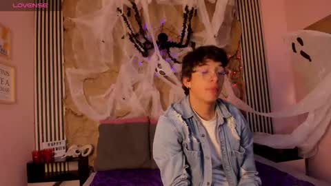 desire_ecstasy online show from October 24, 2025, 1:07 pm