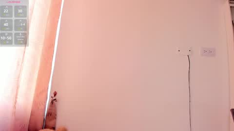 Snapshot of desired_breasts chatting on April 25, 2026, 6:49 pm Sophie online show from April 25, 2026, 6:49 pm