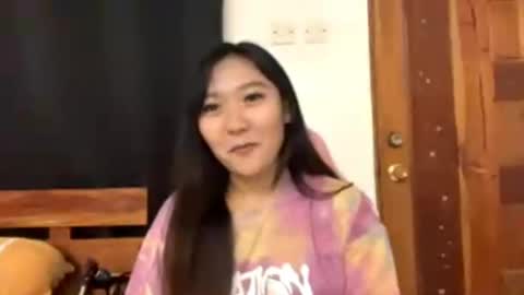 Emily online show from April 20, 2026, 1:03 pm