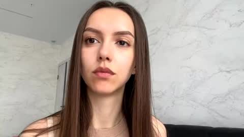 Ksenia online show from May 5, 2026, 2:41 am