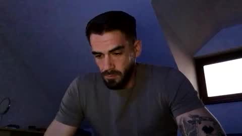 Snapshot of desirtexz chatting on April 1, 2026, 5:43 pm desirtexz online show from April 1, 2026, 5:43 pm