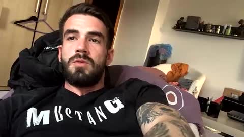 Snapshot of desirtexz chatting on April 13, 2026, 5:07 pm desirtexz online show from April 13, 2026, 5:07 pm