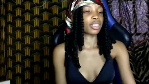 Snapshot of deslimbody90 chatting on April 25, 2026, 1:03 pm Deslimbody online show from April 25, 2026, 1:03 pm