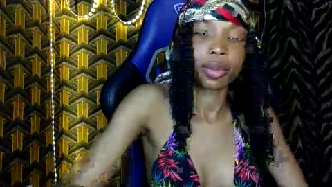 Snapshot of deslimbody90 chatting on April 30, 2026, 11:53 pm Deslimbody online show from April 30, 2026, 11:53 pm
