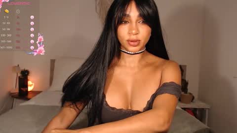 Destinne Mill online show from December 15, 2025, 11:03 am