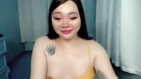 Snapshot of destinyroxie chatting on December 5, 2024, 3:39 pm ROXIE  online show from December 5, 2024, 3:39 pm