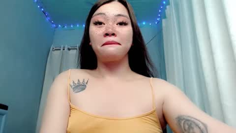 Snapshot of destinyroxie chatting on January 4, 2025, 2:46 pm ROXIE  online show from January 4, 2025, 2:46 pm