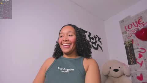 desty_y online show from February 15, 2026, 7:16 am