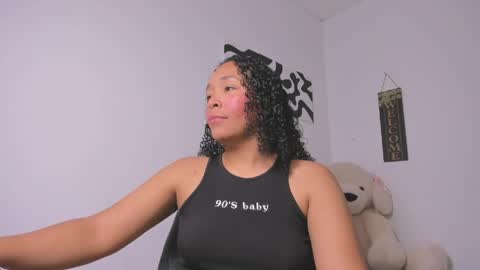 desty_y online show from April 15, 2026, 12:39 am