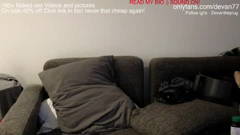 Devan online show from March 10, 2025, 2:05 pm