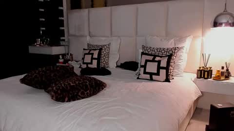 Snapshot of devil_bby chatting on November 30, 2025, 7:56 am Devil bb online show from November 30, 2025, 7:56 am