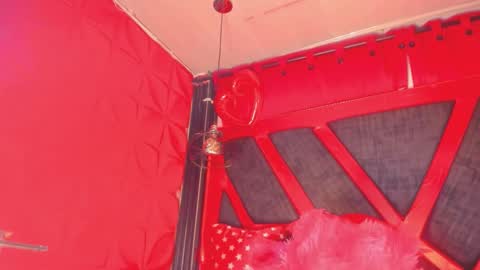 devil_taylorx online show from January 12, 2026, 3:17 pm