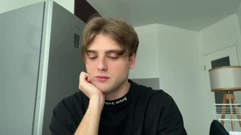 Snapshot of devilnut1 chatting on December 21, 2024, 8:50 am devilnut1 online show from December 21, 2024, 8:50 am