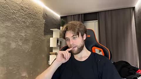 devilnut1 online show from March 13, 2026, 4:13 pm