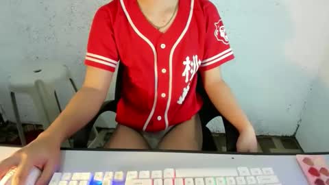 Snapshot of devine_goth chatting on February 16, 2026, 10:44 am DEVINE GOTH online show from February 16, 2026, 10:44 am