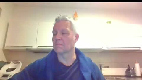 Snapshot of devon_nite chatting on December 25, 2024, 12:59 am Devon online show from December 25, 2024, 12:59 am