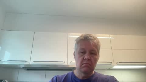 Snapshot of devon_nite chatting on September 19, 2025, 6:37 am Devon online show from September 19, 2025, 6:37 am