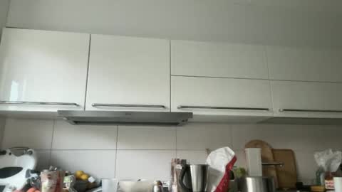 Snapshot of devon_nite chatting on October 1, 2025, 9:59 am Devon online show from October 1, 2025, 9:59 am