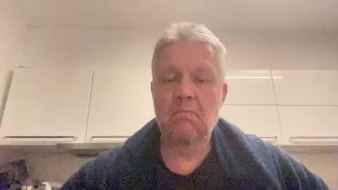 Snapshot of devon_nite chatting on January 14, 2026, 12:05 am Devon online show from January 14, 2026, 12:05 am