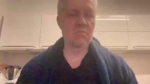 Snapshot of devon_nite chatting on February 22, 2026, 12:34 am Devon online show from February 22, 2026, 12:34 am