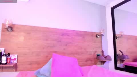 Snapshot of devoraevanss1 chatting on January 18, 2026, 6:12 pm Mrs Devora online show from January 18, 2026, 6:12 pm