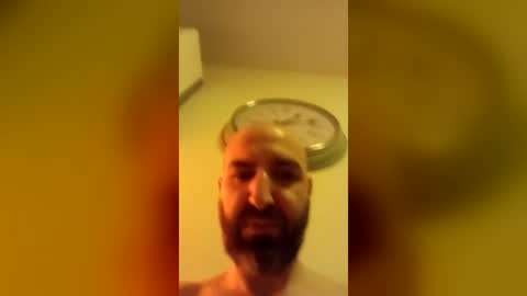 Snapshot of devotermuenchen87 chatting on July 15, 2026, 12:16 am devotermuenchen87 online show from July 15, 2026, 12:16 am