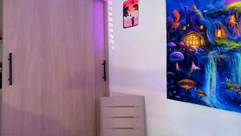 Snapshot of devours_fire chatting on November 20, 2025, 7:57 pm Sara 3 online show from November 20, 2025, 7:57 pm