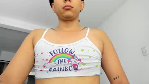 thumb up me please its important online show from January 17, 2026, 8:08 am