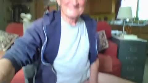 Snapshot of dexter99 chatting on November 8, 2025, 9:57 pm Dexter online show from November 8, 2025, 9:57 pm