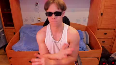 Dexter online show from May 16, 2026, 7:01 pm
